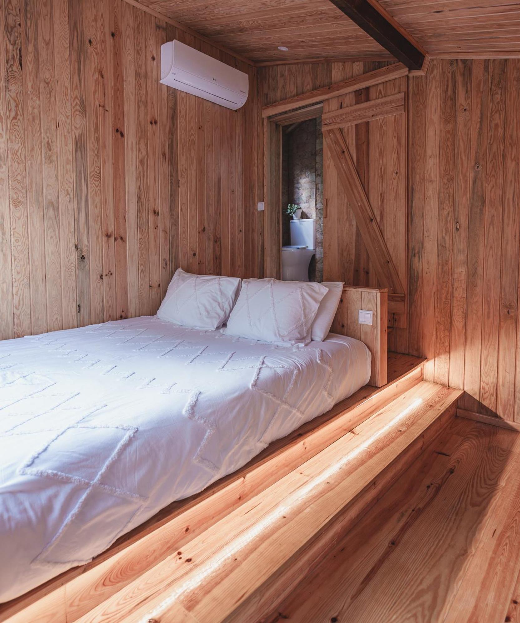 Nativo Natureza Pink Wood Cabin Cela  المظهر الخارجي الصورة